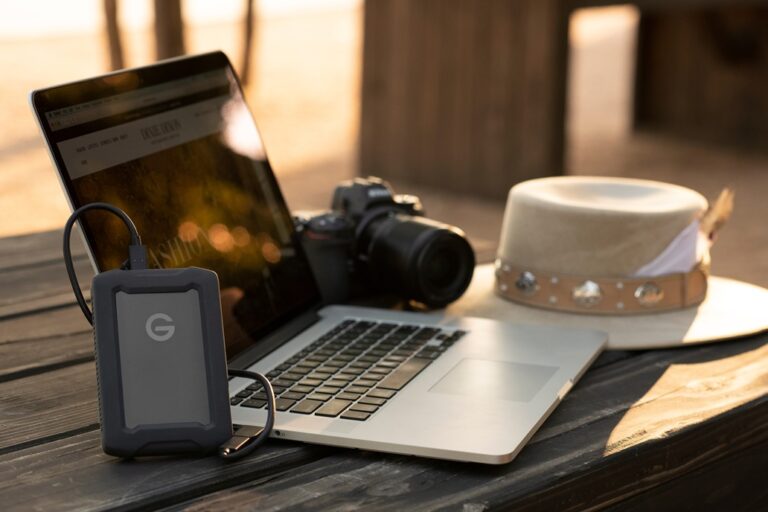 มัดรวมของขวัญสุดคูล อบอุ่นหัวใจ อุปกรณ์จัดเก็บข้อมูลสุดสมาร์ทเพื่อนักเล่าเรื่อง