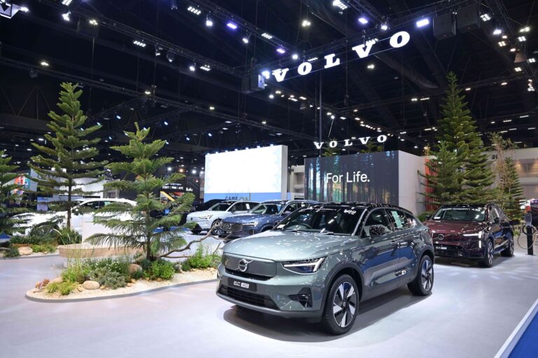 วอลโว่ ยกระดับมาตรฐานรถไฟฟ้า ครั้งแรกกับการเปิดตัวข้อเสนอประกันภัยชั้น 1 นาน 5 ปี สำหรับ  Volvo EX90 ในงานมอเตอร์โชว์ 2026