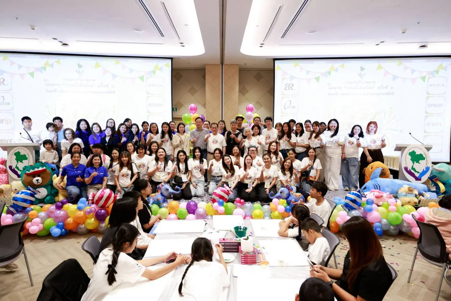 เอปสัน (ประเทศไทย) สนับสนุนโครงการการ์ดนี้เพื่อน้อง ปีที่ 21 ของมูลนิธิสร้างเสริมไทย ด้วยงบ 100,000 บาท จัดกิจกรรมศิลปะให้เด็กและเยาวชน 130 คน